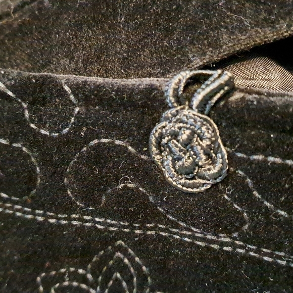 Old Navy girls size 4T black velveteen coat, New - Picture 8 of 9